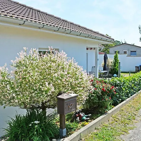 2-raum-ferienwohnung Mit Terrasse In Ruhiger Lage! Goehren (Ruegen)